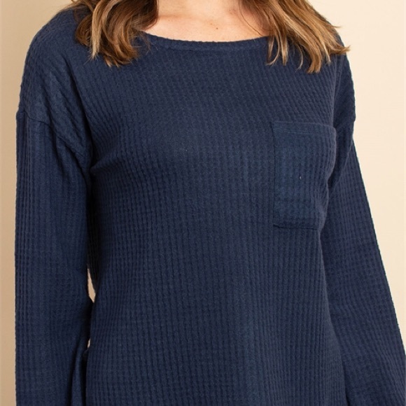 Navy Top - Picture 2 of 4